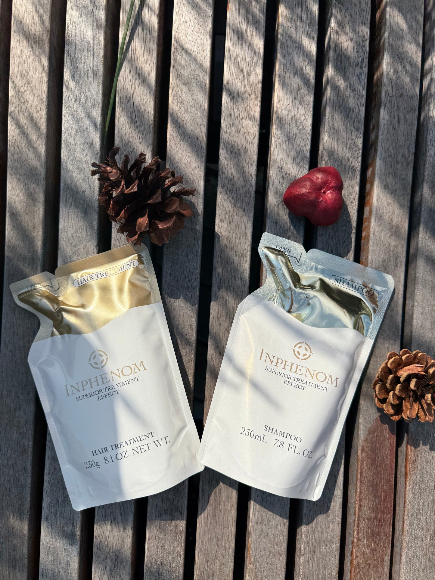 Milbon Inphenom Moisturizing Hair Care Set (Shampoo 230 ml / 7.78 oz + Treatment Mask 230 ml / 8.1 fl oz)