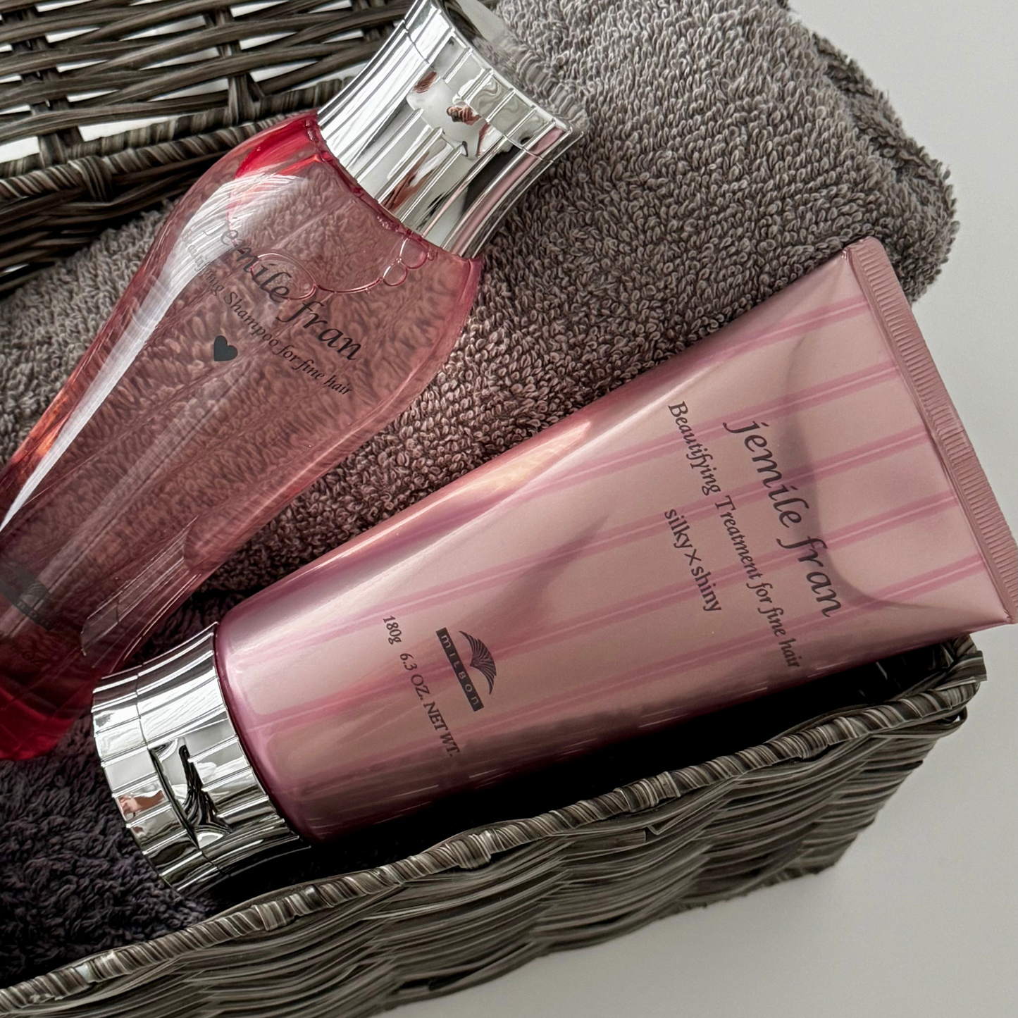 Milbon Jemile Fran Silky & Shiny Hair Care Set (Shampoo 200 mL / 6.8 fl.oz + Treatment Mask 180g / 6.3 oz)