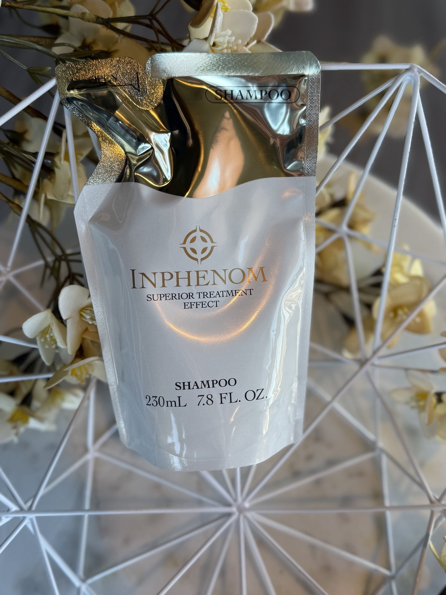 Milbon Inphenom Moisturizing Shampoo - 230 ml / 7.78 oz